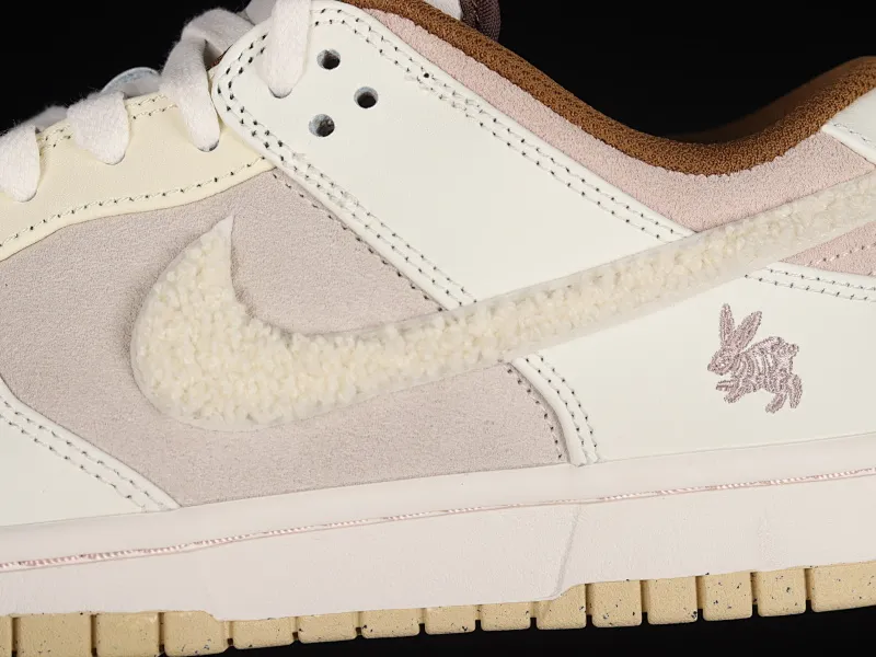 All Categories Nk SB Dunk Series Nk SB Dunk Low Low-top sneakers C version Nk SB Dunk Low "Year of the Rabbit" Year of the Rabbit limited SB low-top casual sneakers FD4203-211